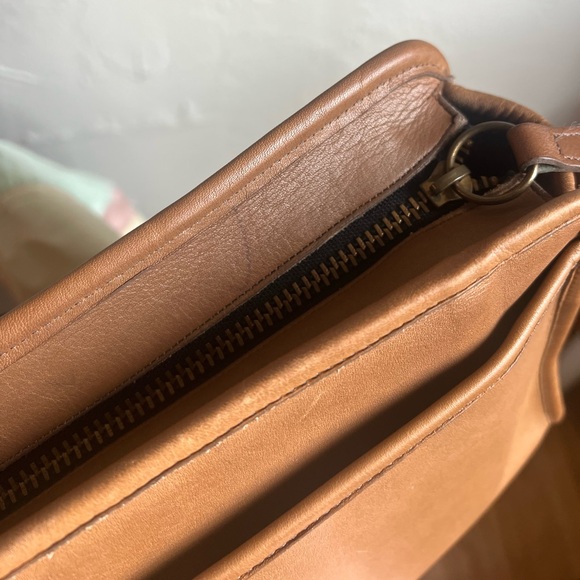 Coach 9820 Swagger Crossbody Bag – Putty – Vintage USA Leather Purse Authentic - Picture 8 of 16